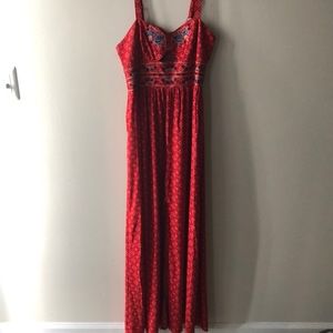 SUPER cute maxi dress!